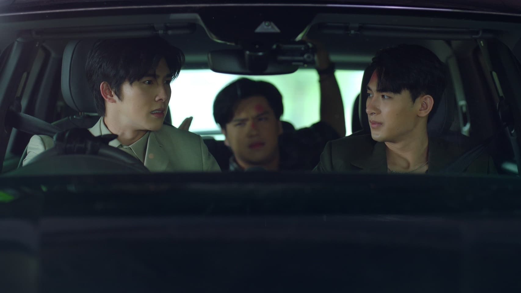 Chains of Heart (2023) Episodio 3 thumbnail