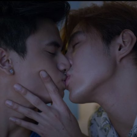 In Between (2020) Episodio 5 thumbnail