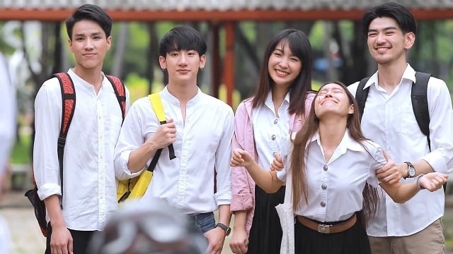 Tonhon Chonlatee (2020) Episodio 9 thumbnail