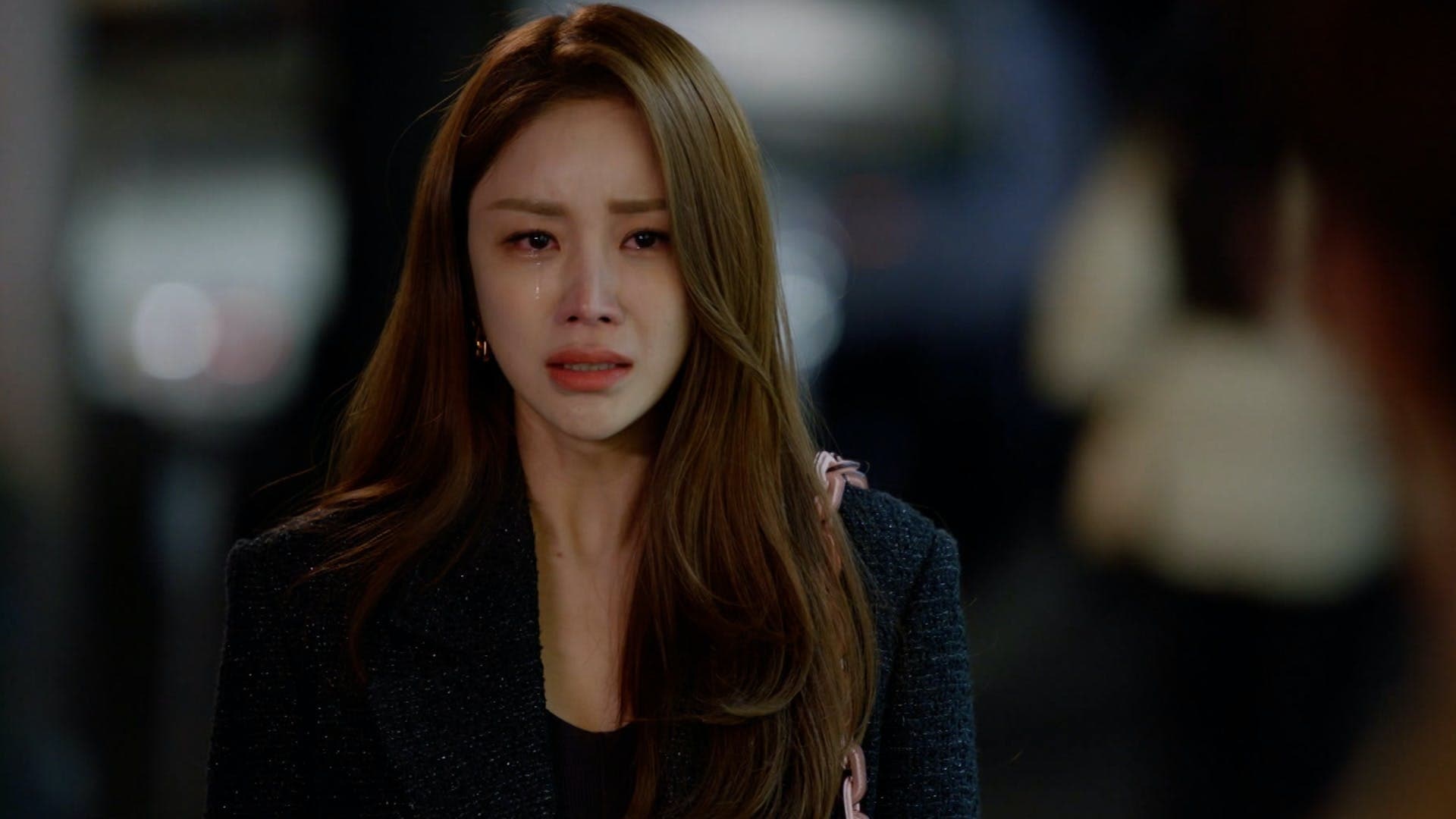 Young Lady and Gentleman (2021) Episodio 43 thumbnail