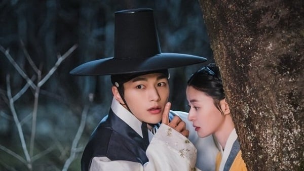 Secret Royal Agent: Joseon Secret Investigation Team (2020) Episodio 15 thumbnail