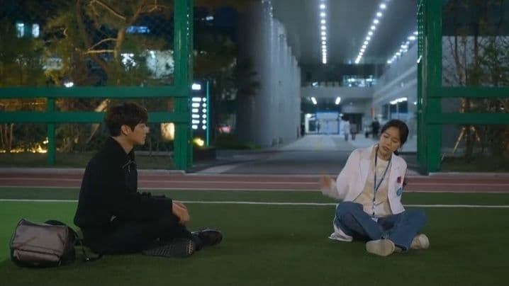 Ghost Doctor (2022) Episodio 8 thumbnail