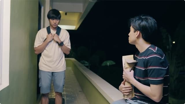 Meet Me Outside (2020) Episodio 4 thumbnail