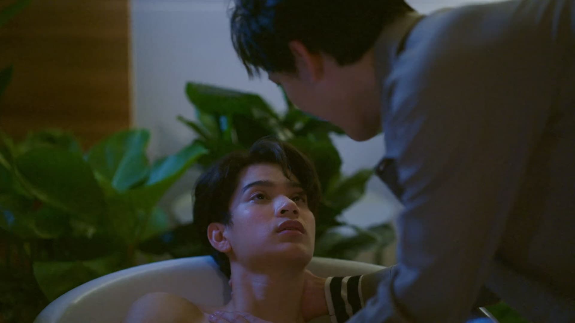 Golden Blood (2021) Episodio 2 thumbnail