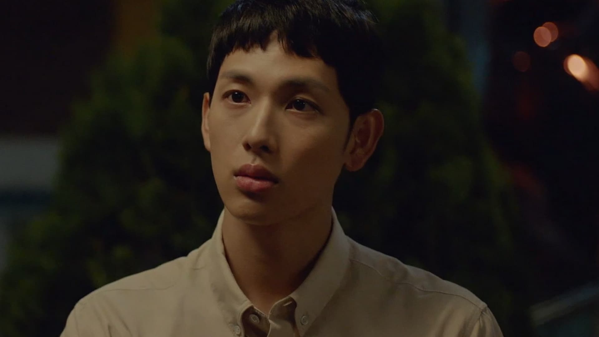 Strangers From Hell (2019) Episodio 2 thumbnail