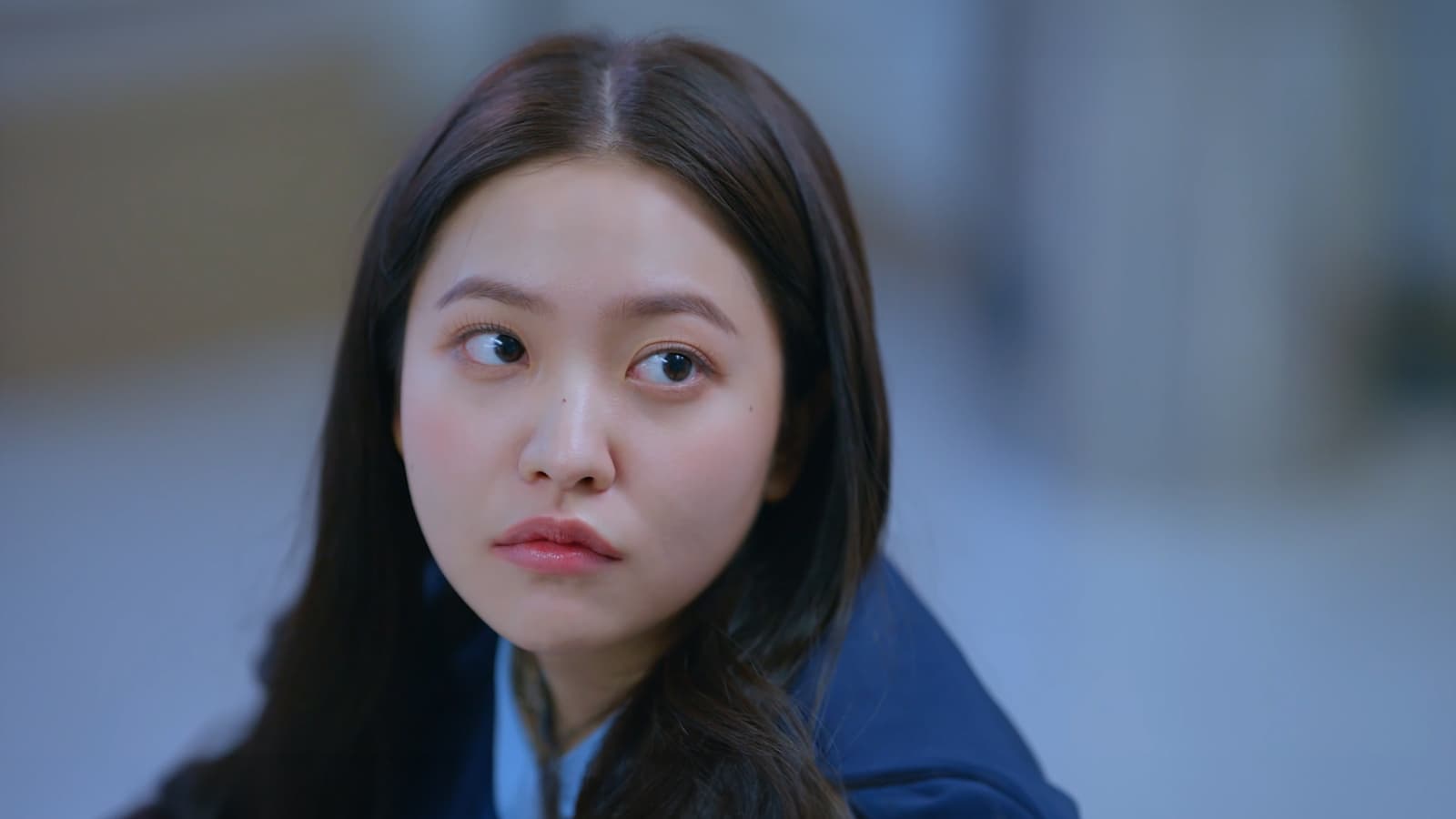 Bitch X Rich (2023) Episodio 2 thumbnail