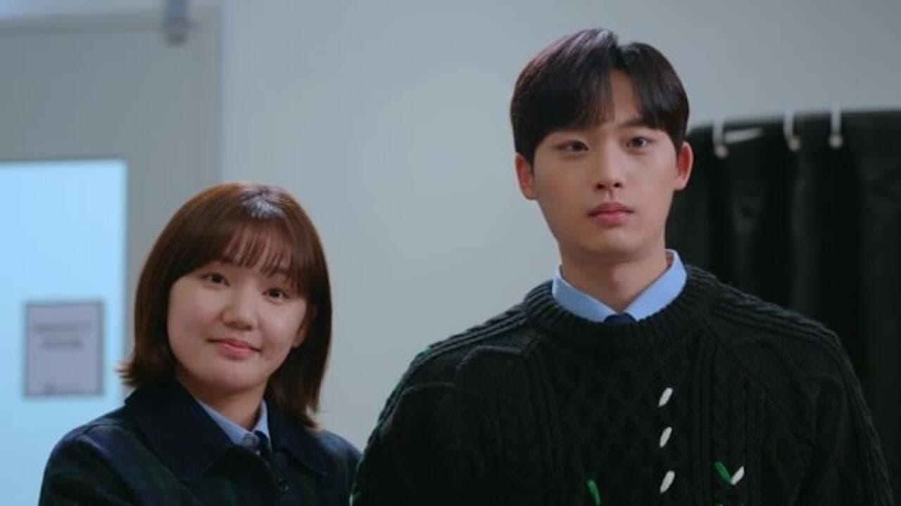 Bitch X Rich (2023) Episodio 9 thumbnail