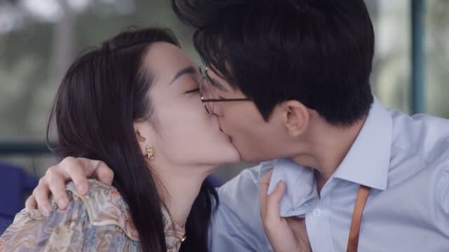You're My Glory (2021) Episodio 31 thumbnail