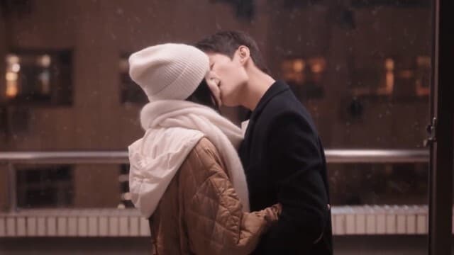 You're My Glory (2021) Episodio 21 thumbnail