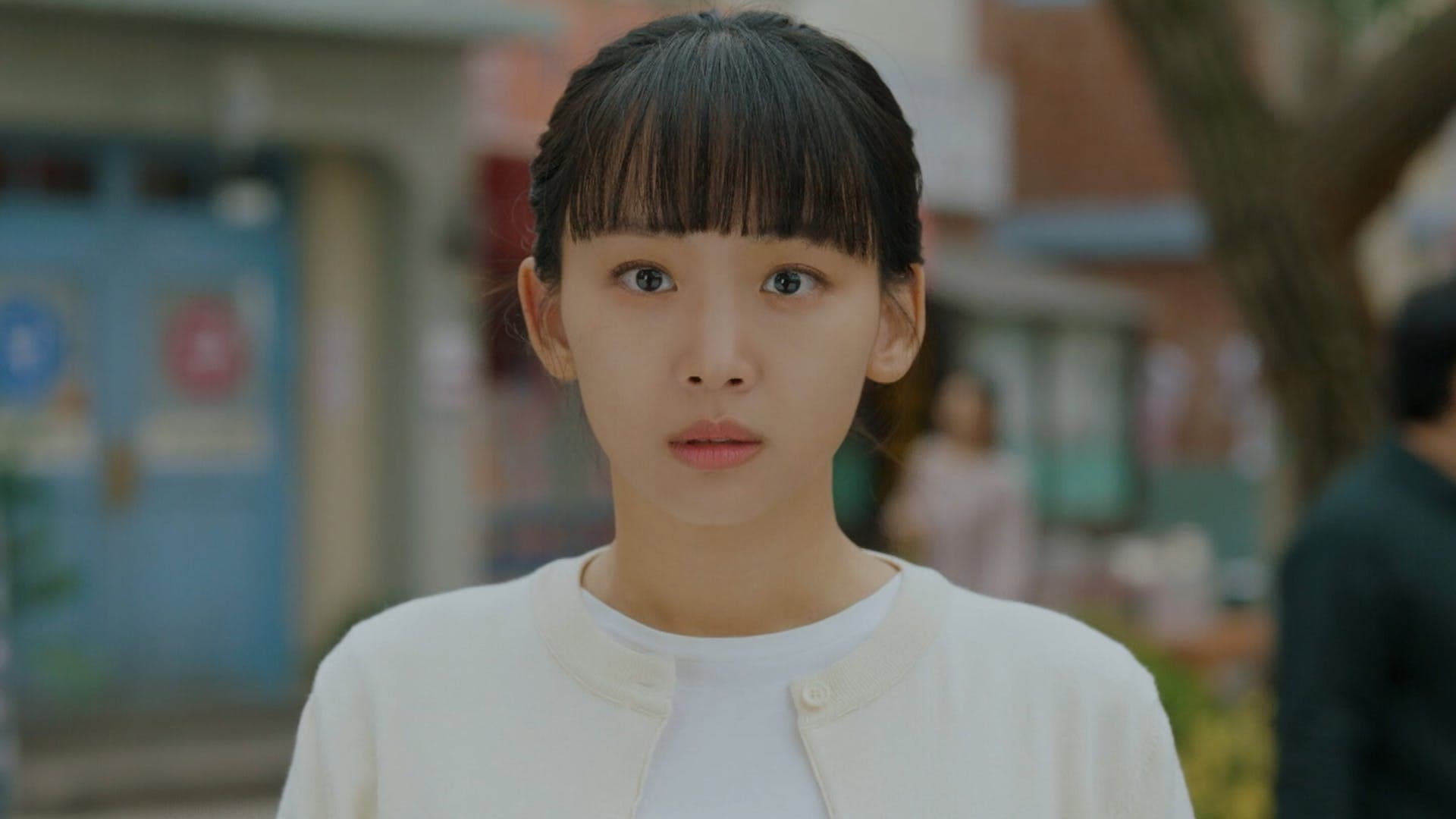 My Perfect Stranger (2023) Episodio 6 thumbnail