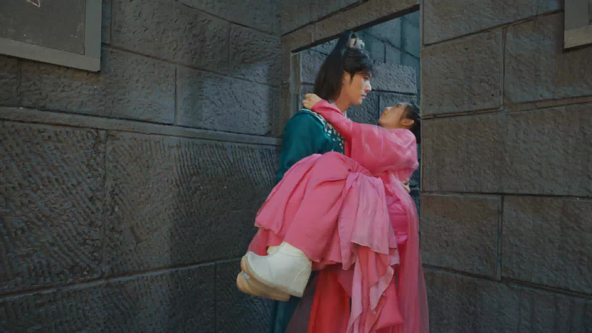 Love Is an Accident (2023) Episodio 3 thumbnail