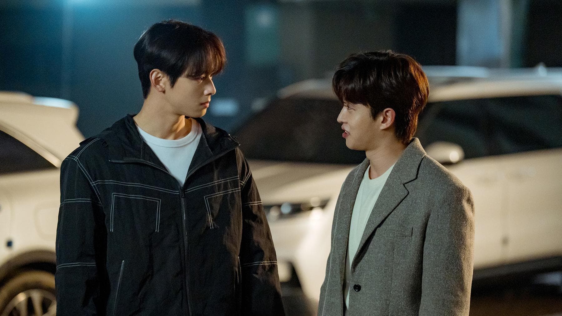 A Good Day to Be a Dog (2023) Episodio 7 thumbnail