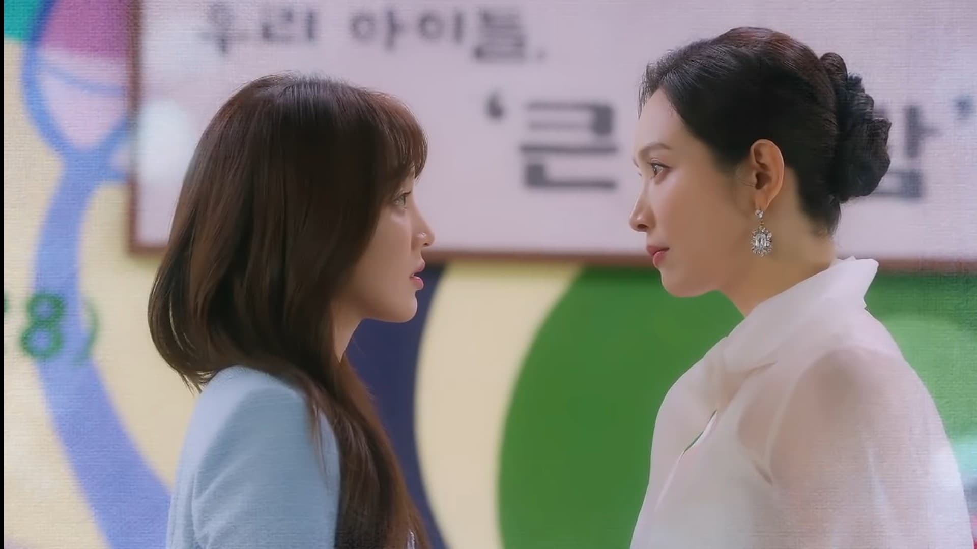 Perfect Marriage Revenge (2023) Episodio 4 thumbnail