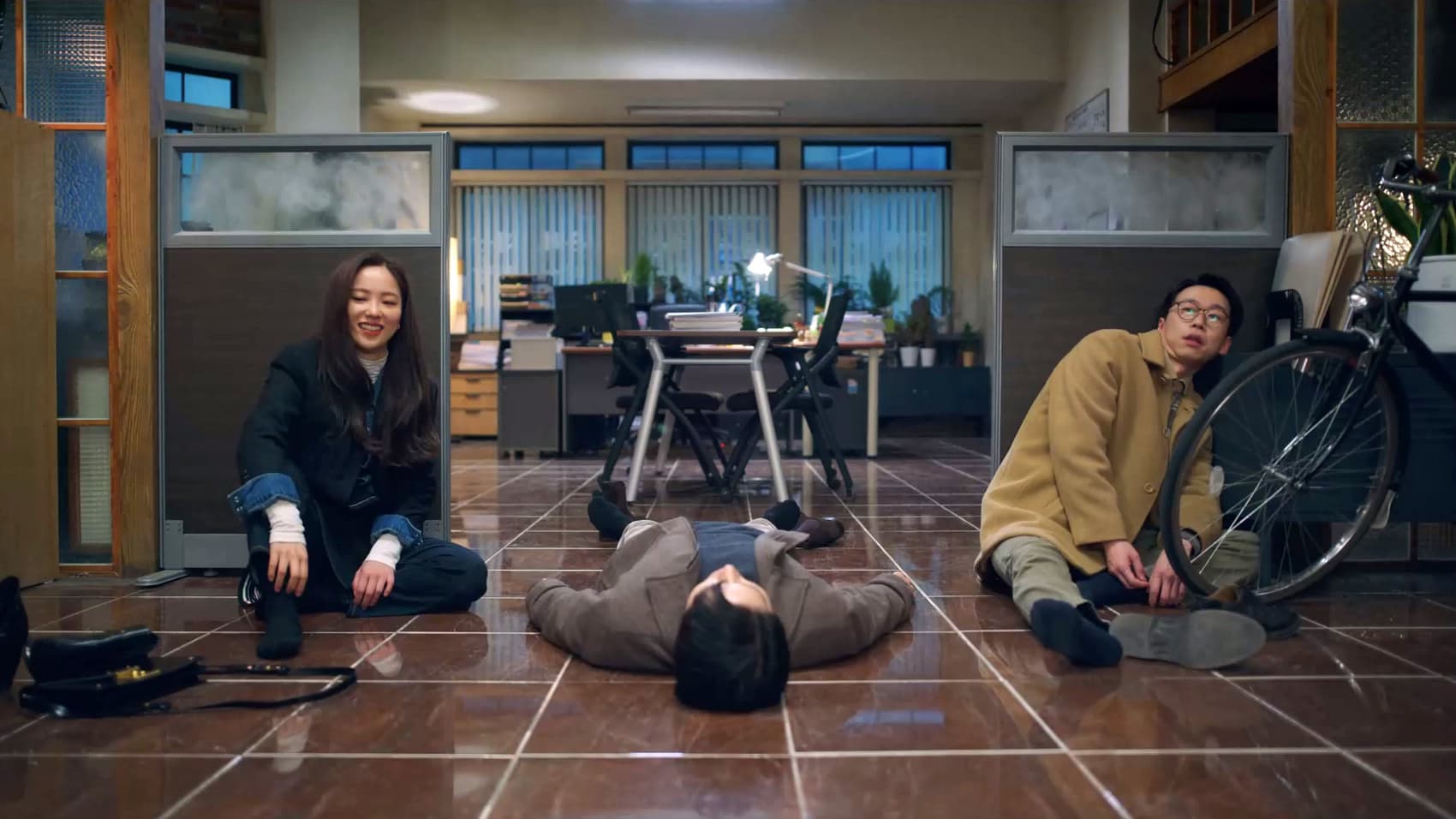 Vincent (2021) episodio 13 thumbnail