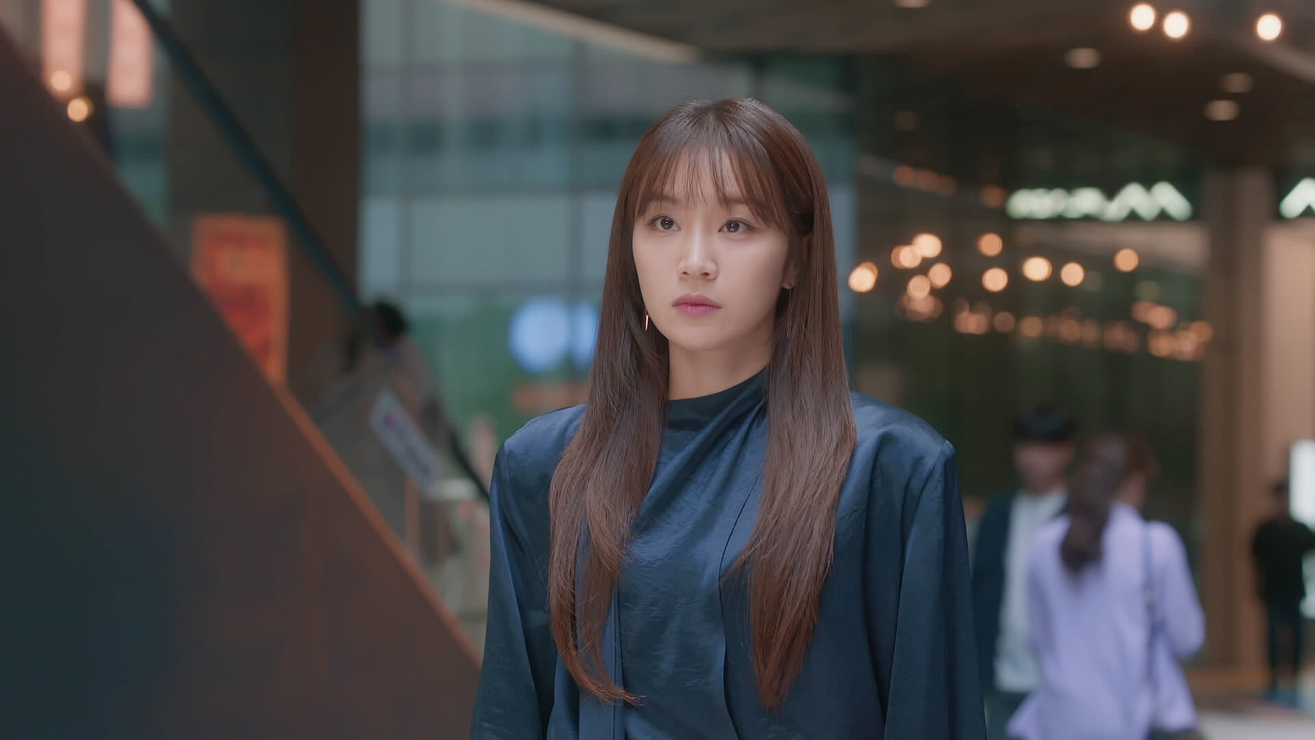 Perfect Marriage Revenge (2023) Episodio 9 thumbnail