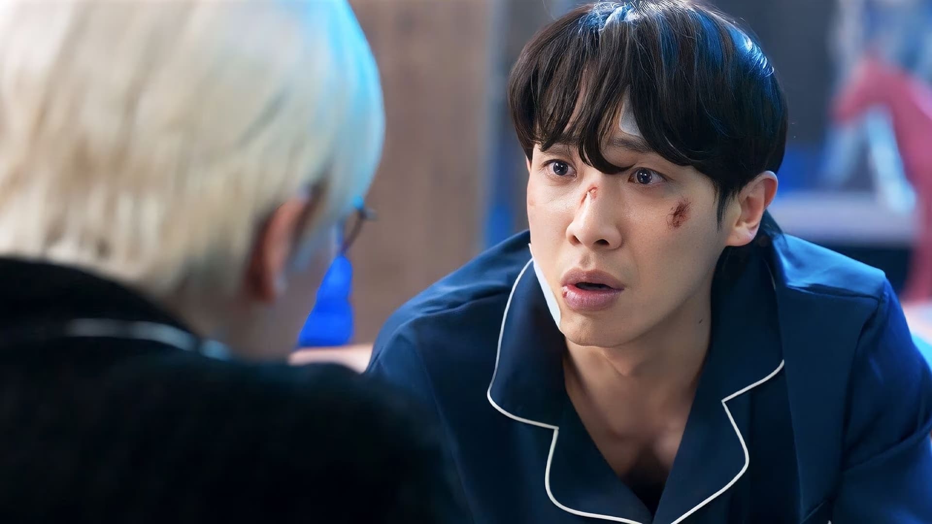 The Escape of the Seven: War for Survival (2023) Episodio 12 thumbnail