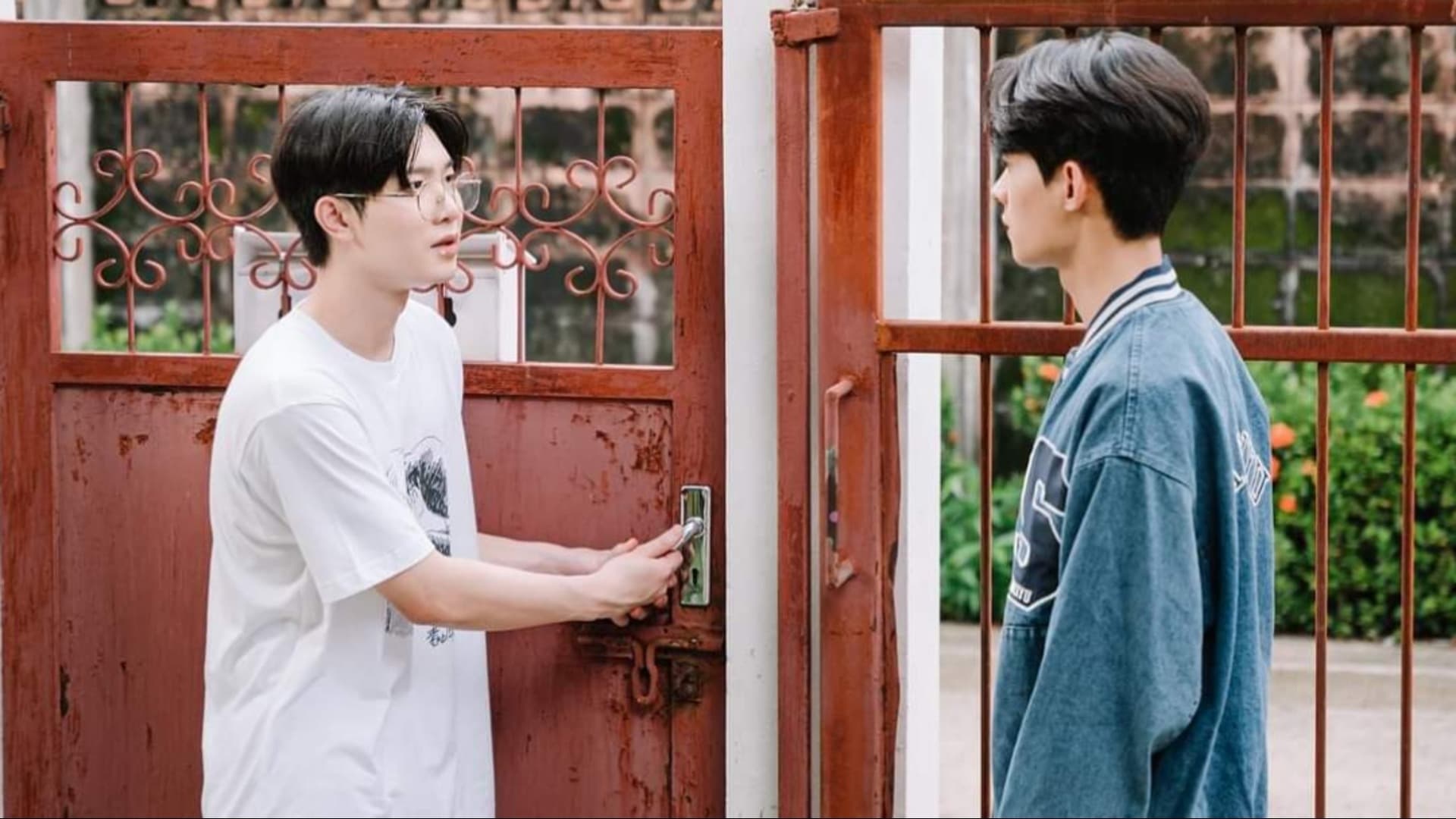 The Middleman's Love (2023) Episodio 6 thumbnail