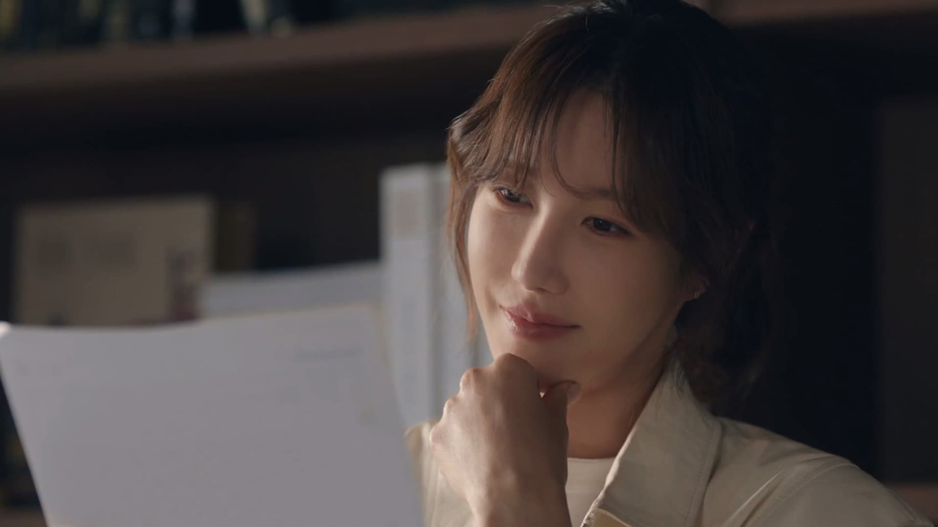 Queen of Divorce (2024) Episodio 3 thumbnail