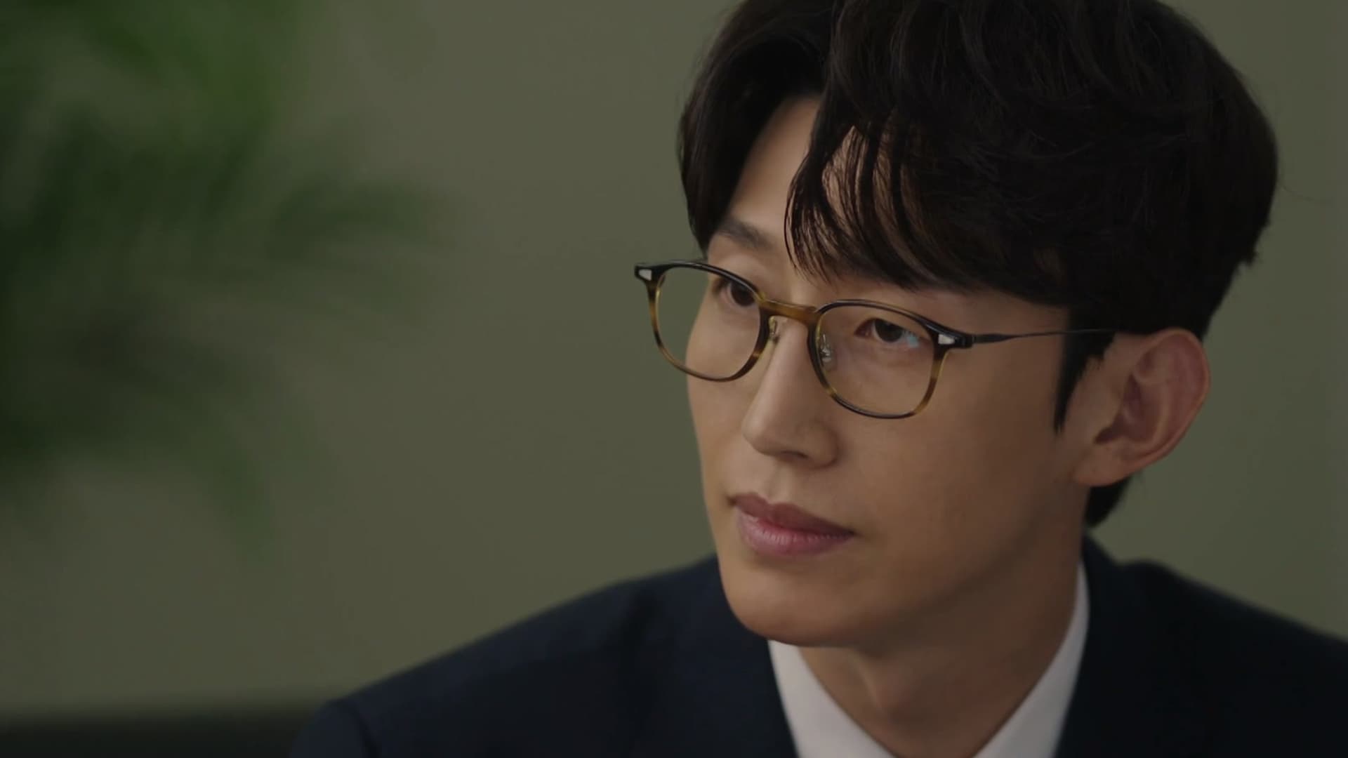 Queen of Divorce (2024) Episodio 7 thumbnail