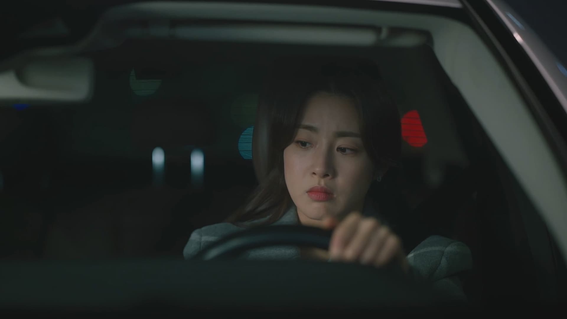 Strangers Again (2023) Episodio 12 thumbnail