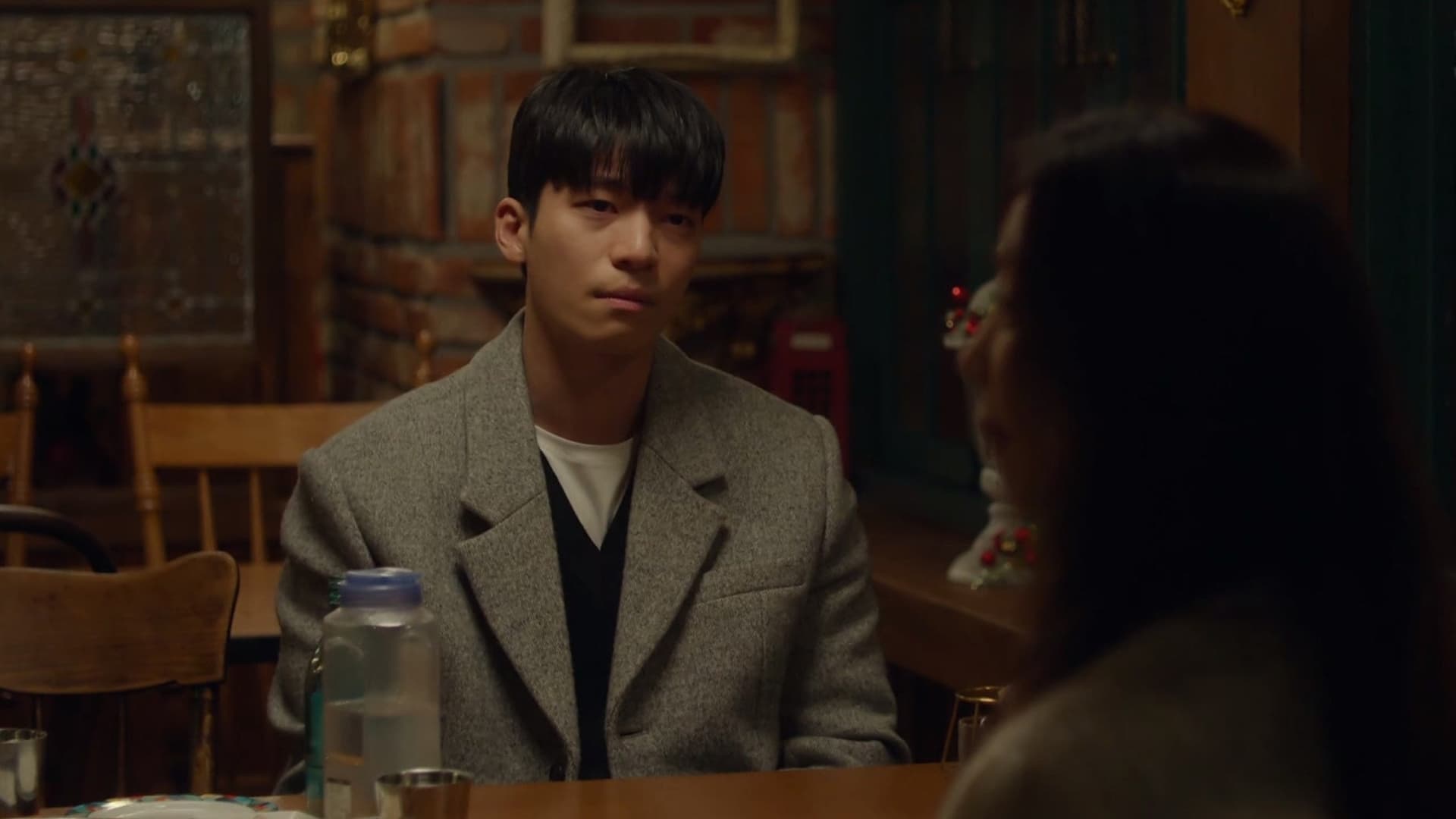The Midnight Romance in Hagwon (2024) Episodio 15 thumbnail