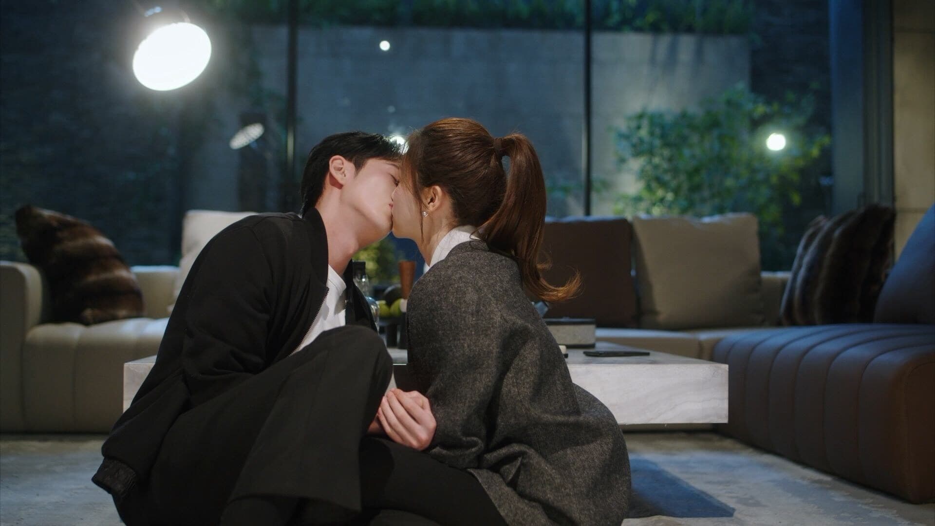Only for Love (2023) Episodio 21 thumbnail
