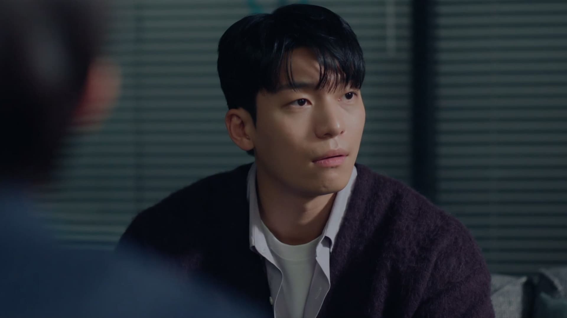 The Midnight Romance in Hagwon (2024) Episodio 3 thumbnail