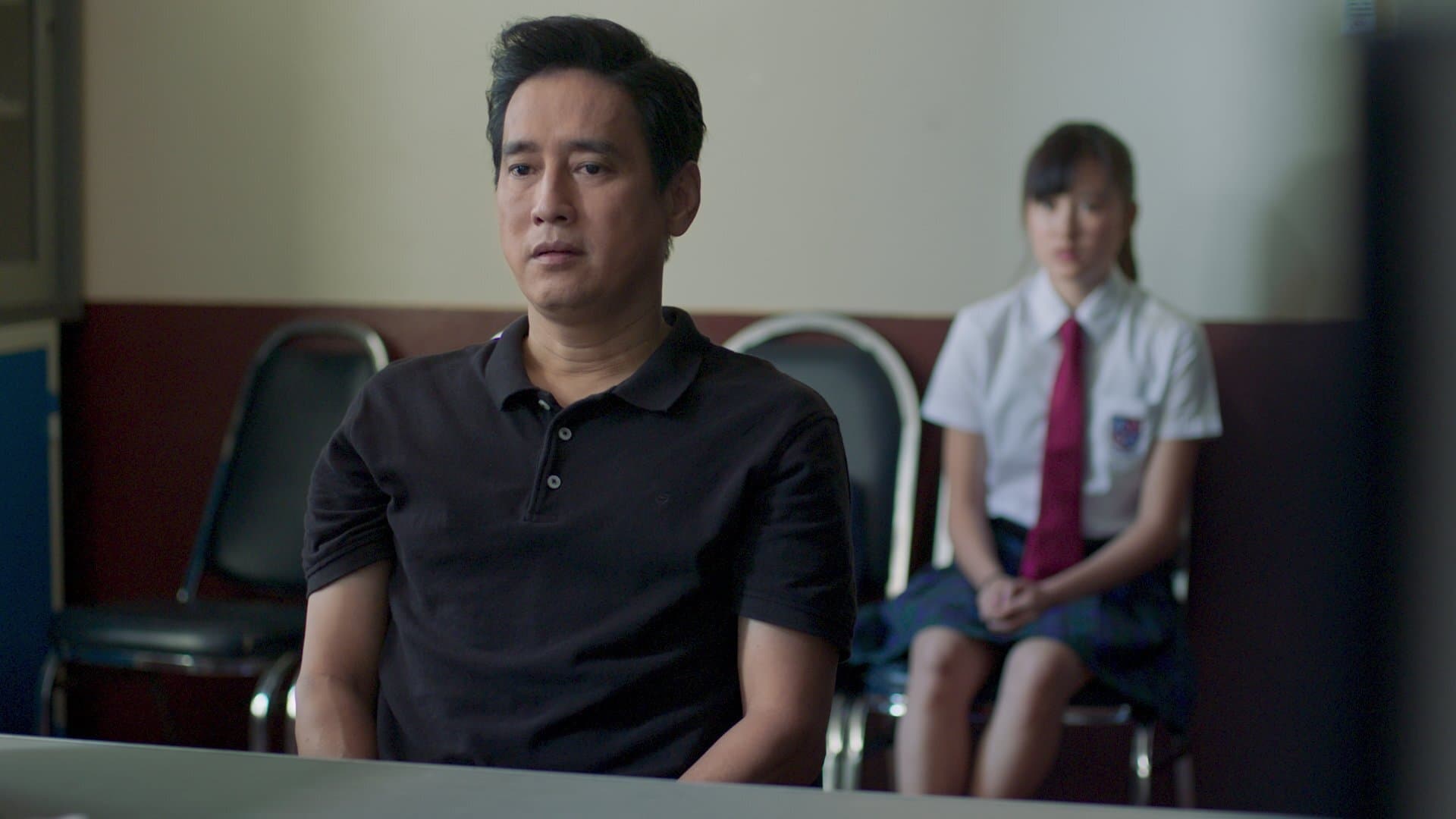 In Family We Trust (2018) Episodio 4 thumbnail