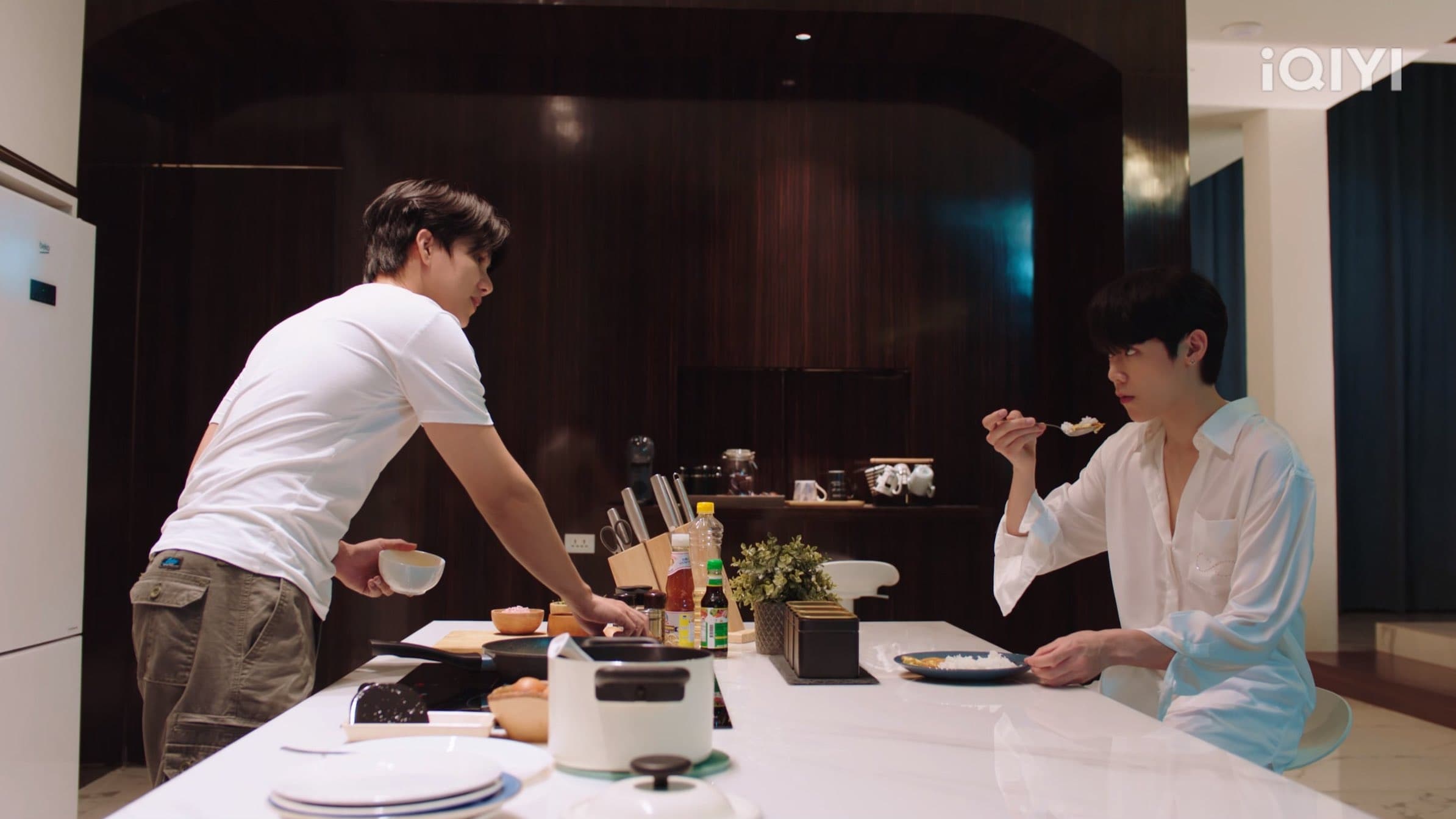 Love Sea (2024) Episodio 4 thumbnail