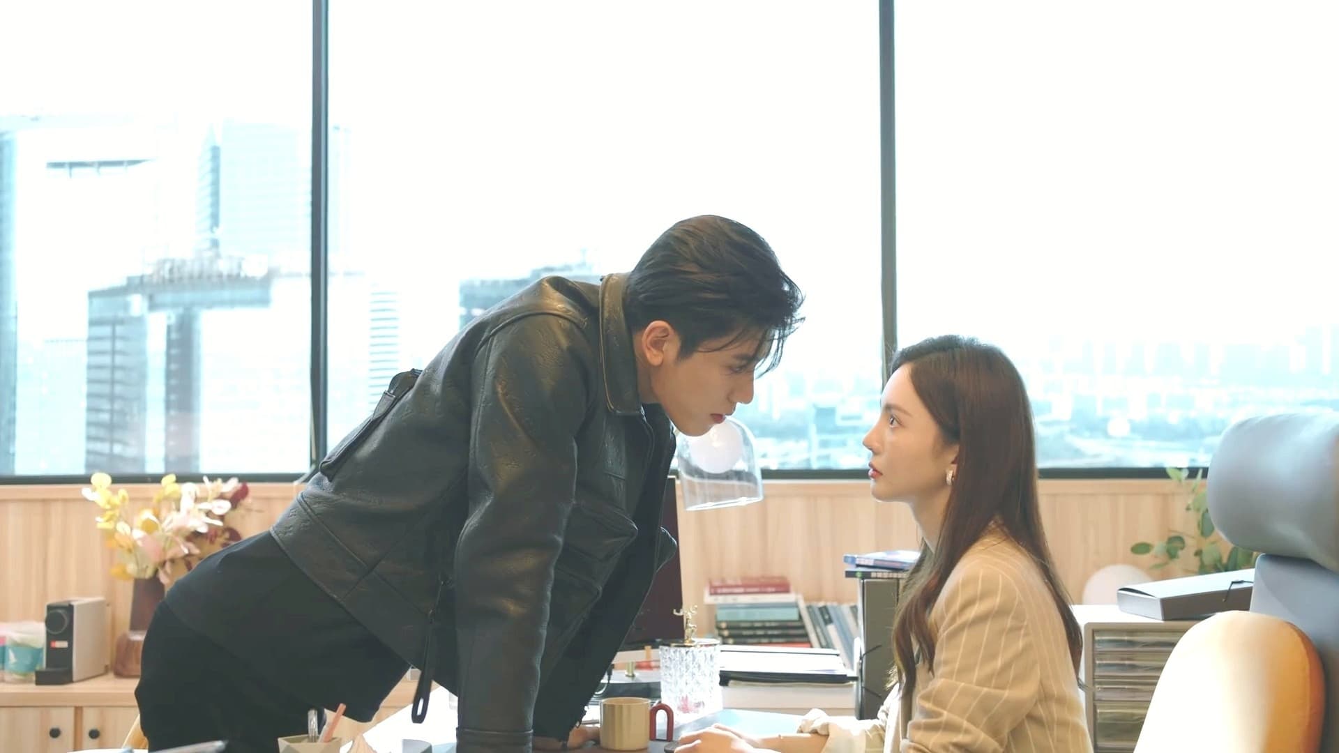 Why Women Love (2022) Episodio 1 thumbnail