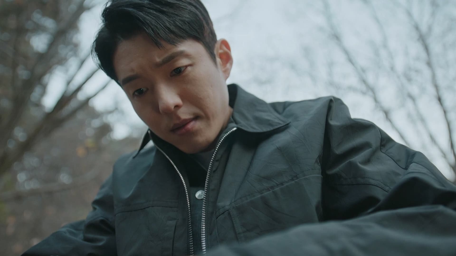 Missing: The Other Side 2 (2022) Episodio 10 thumbnail