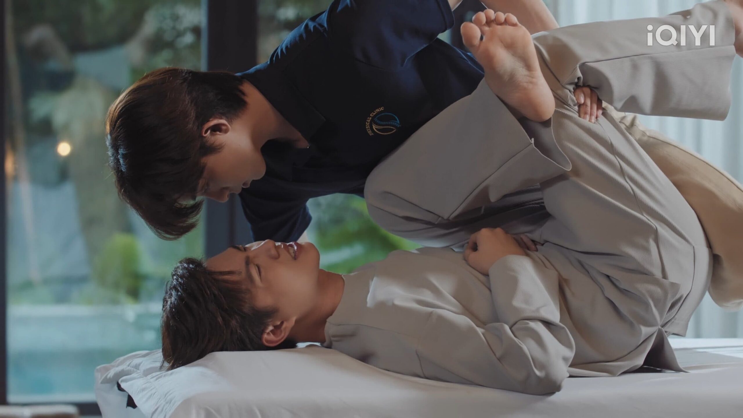 This Love Doesn't Have Long Beans (2024) Episodio 4 thumbnail