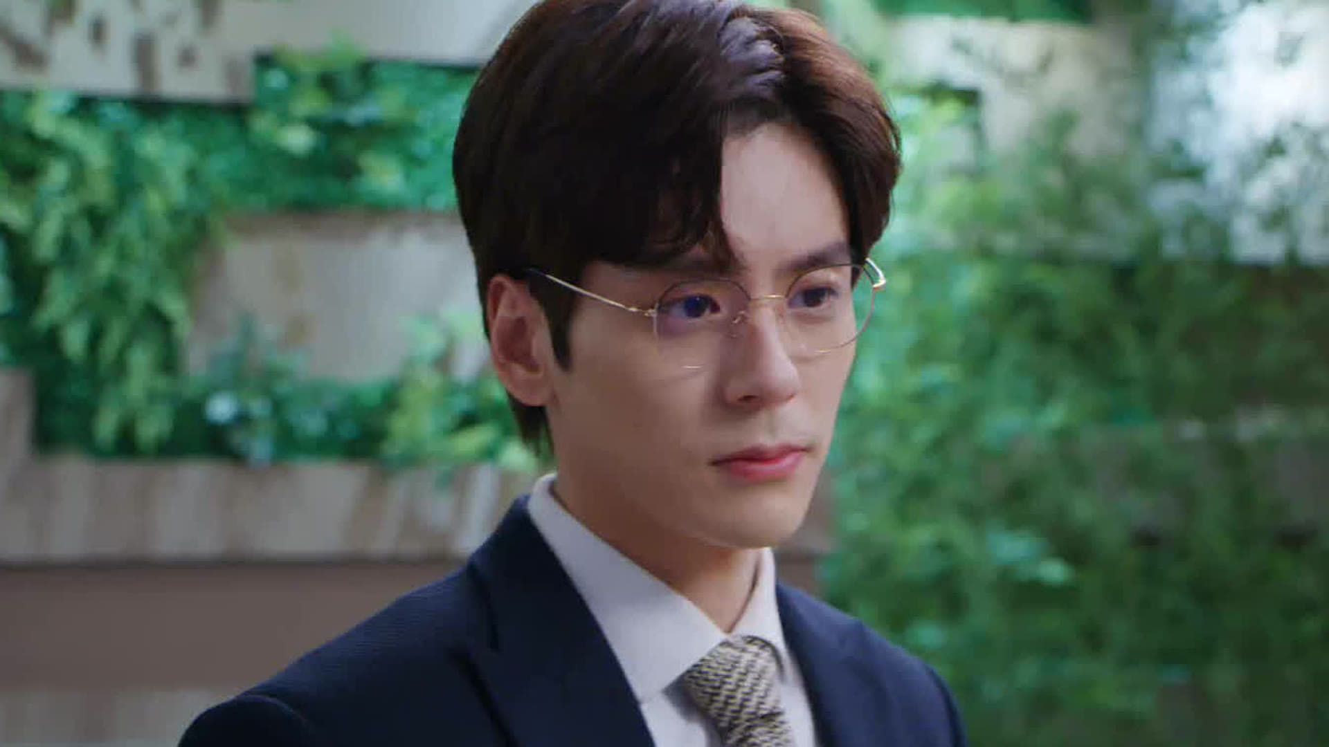 Hello, I'm at Your Service (2023) Episodio 6 thumbnail