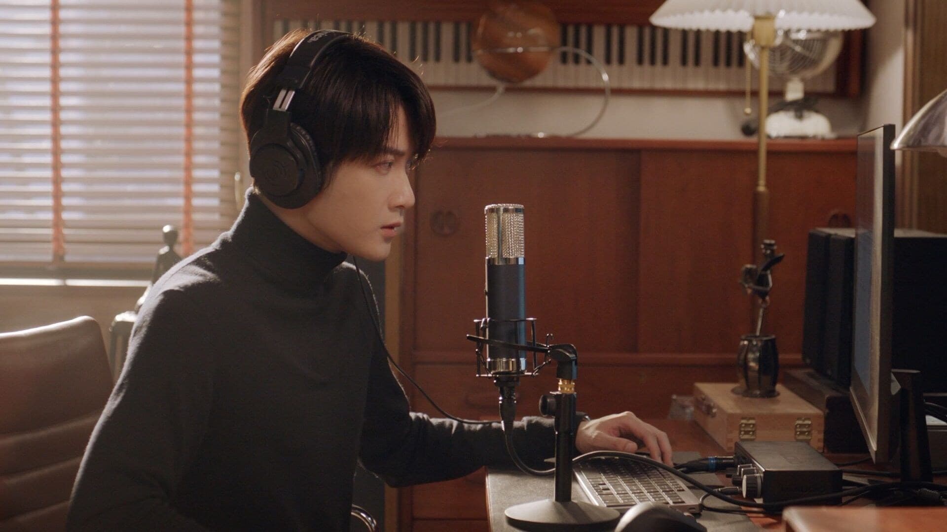Love Me, Love My Voice (2023) Episodio 1 thumbnail