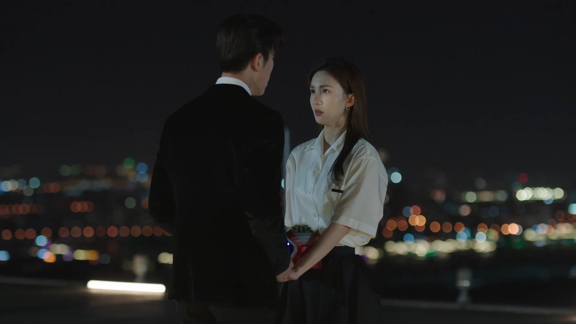 Why Women Love (2022) Episodio 23 thumbnail