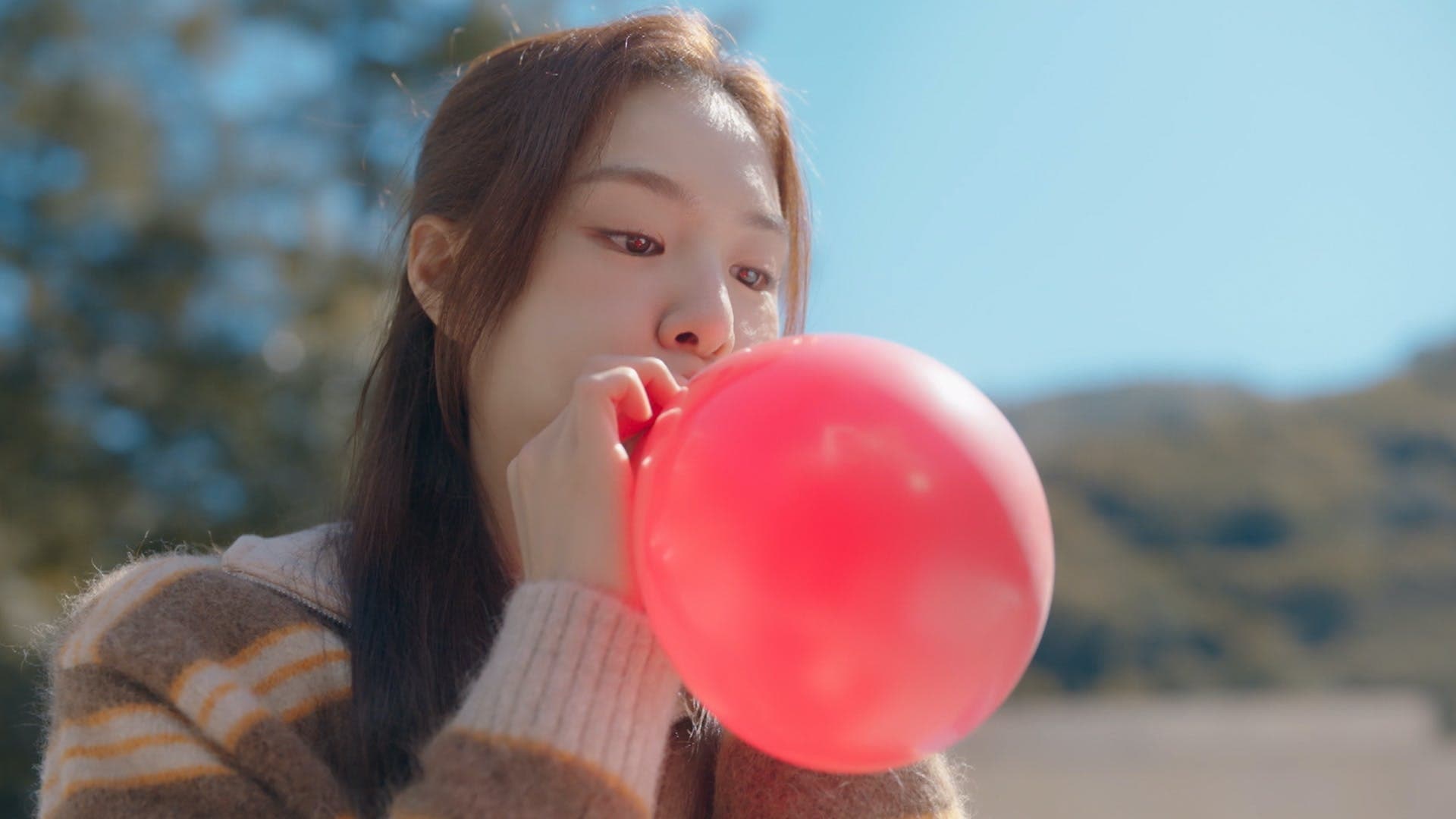 Red Balloon (2022) Episodio 1 thumbnail