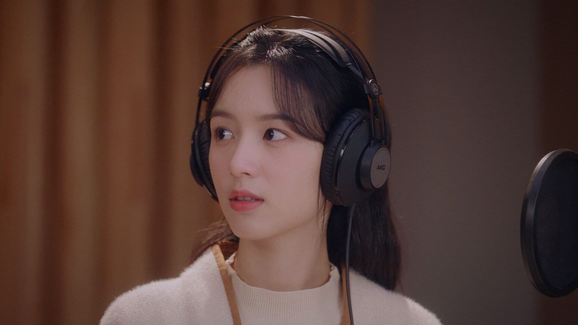 Love Me, Love My Voice (2023) Episodio 5 thumbnail
